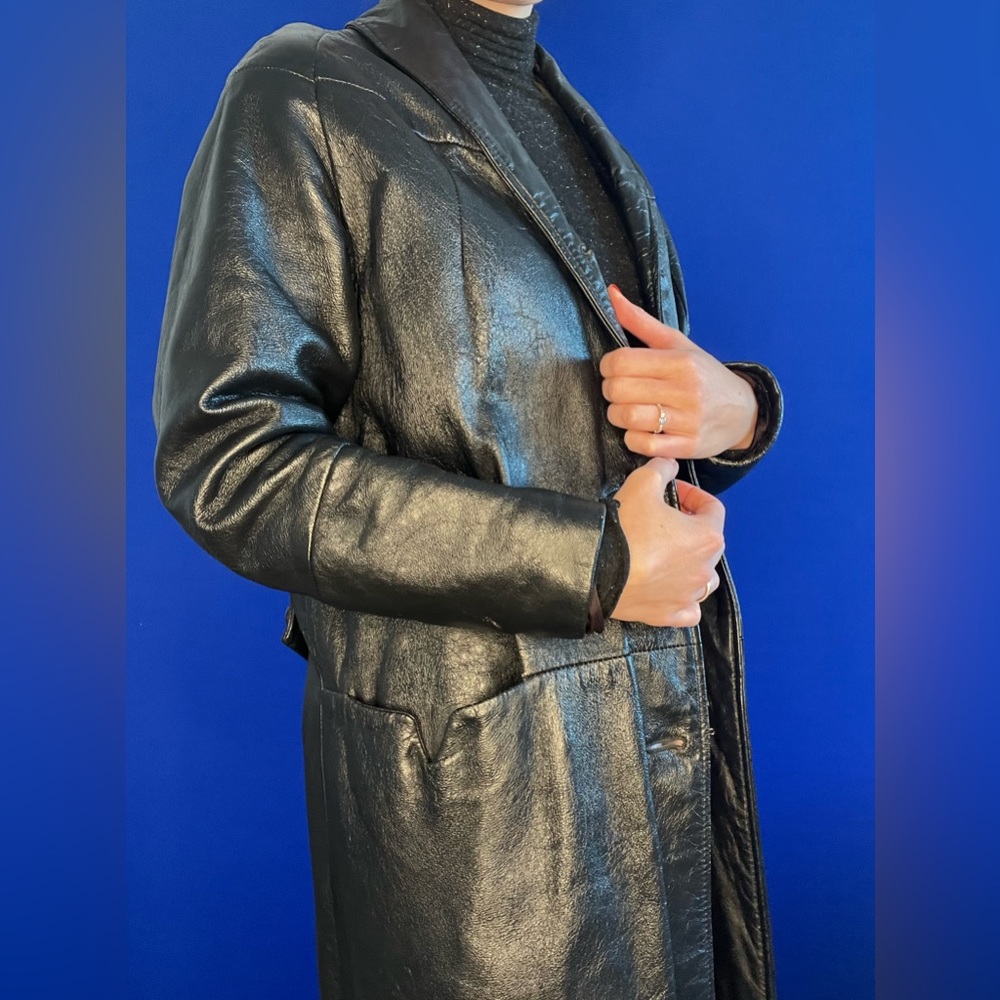 Vintage midi mob wife leather coat